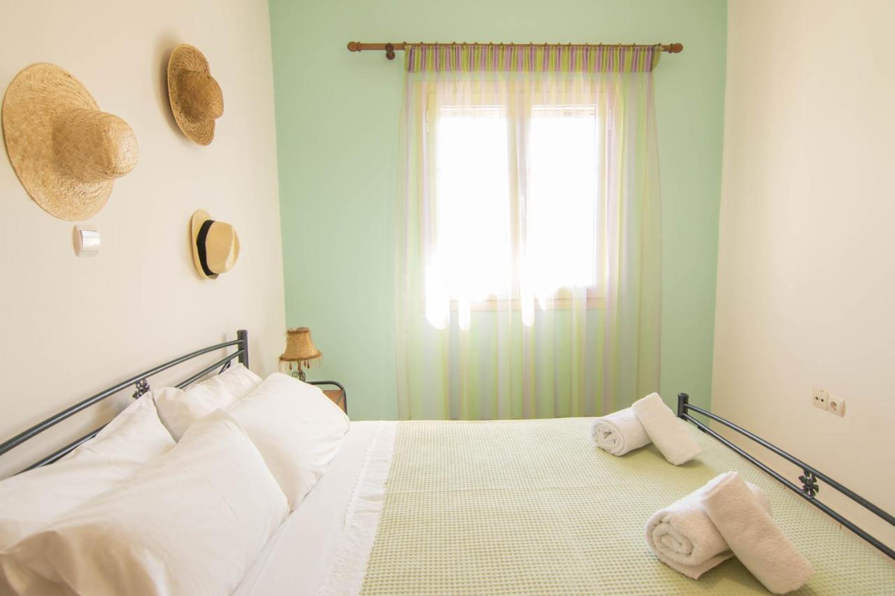 Fedra Apartments, View, Free Parking, 2Mins To Beach Palekastro Luaran gambar