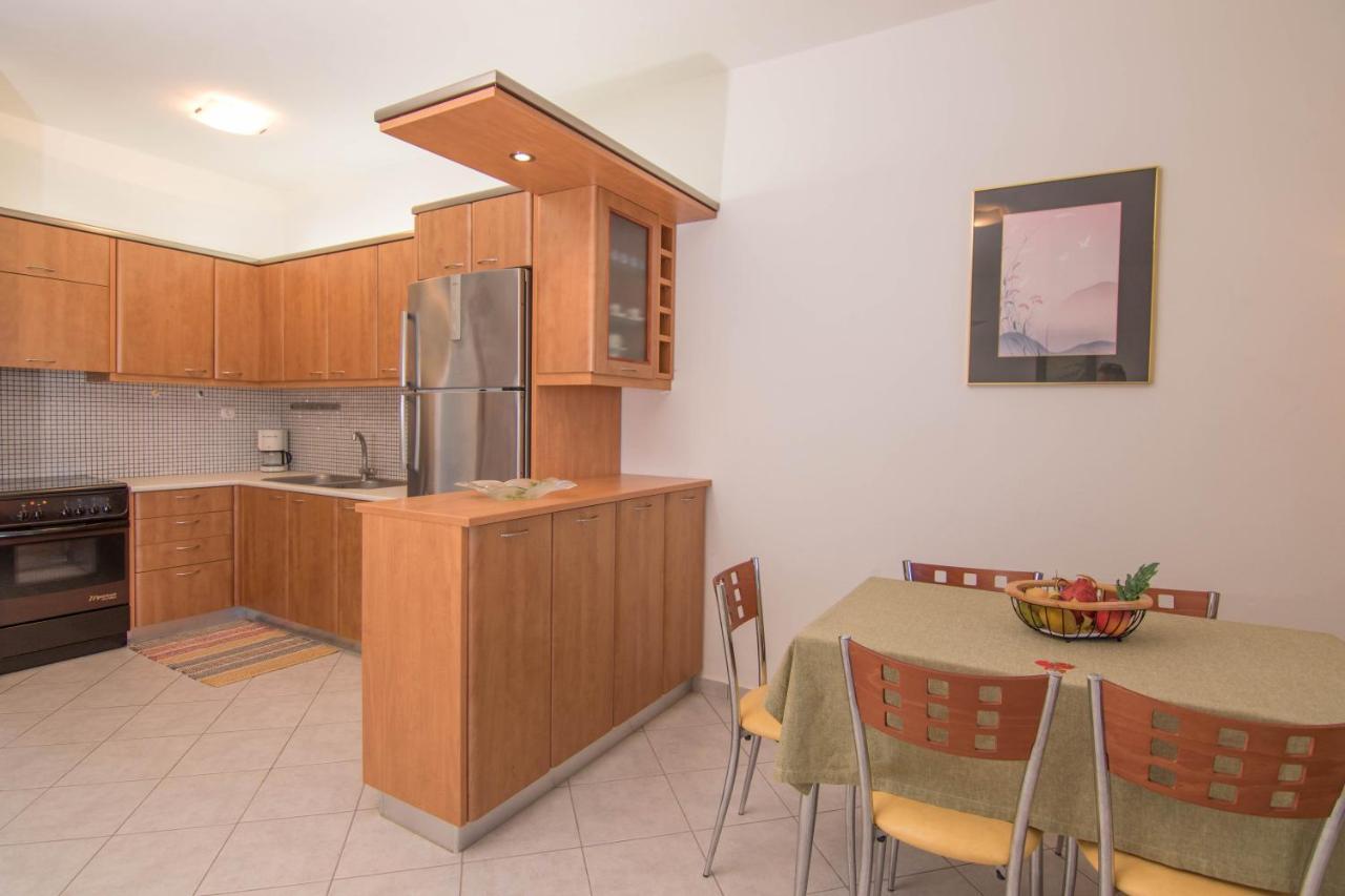 Fedra Apartments, View, Free Parking, 2Mins To Beach Palekastro Luaran gambar